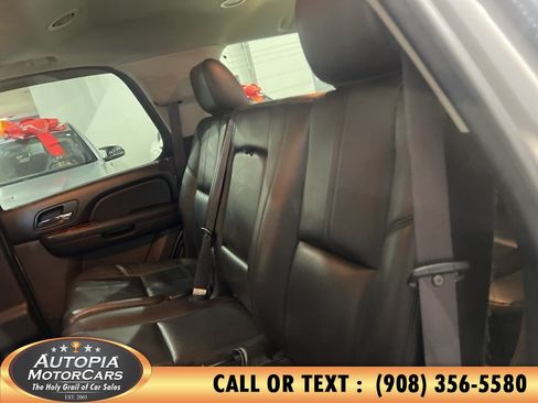 Used 2013 Chevrolet Tahoe LT AWD/4WD image 19