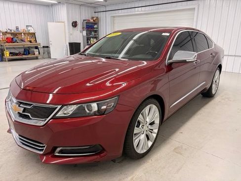 Used 2016 Chevrolet Impala LTZ w/ Enhanced Convenience Package FWD image 3
