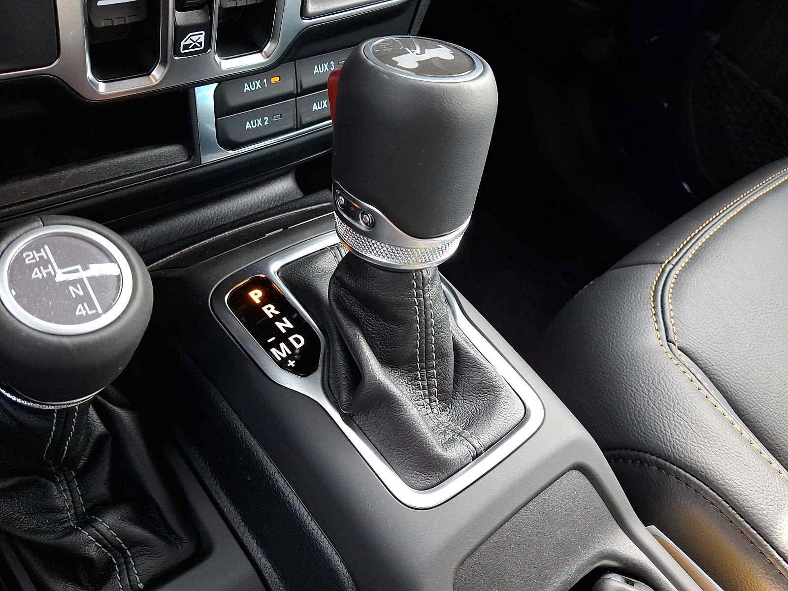 New 2026 Jeep Wrangler Unlimited Sahara AWD/4WD image 10