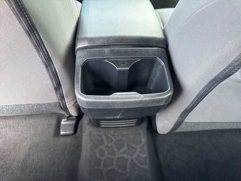 Used 2019 Toyota Tacoma TRD Off-Road w/ Technology Package image 29