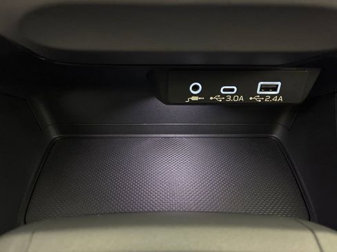 Certified 2025 Subaru Crosstrek 2.0i Premium image 23