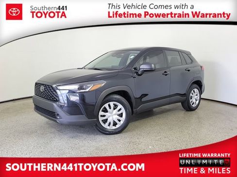 Used 2025 Toyota Corolla Cross L FWD image 1