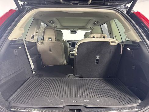 Used 2024 Volvo XC90 B6 Plus w/ Protection Package AWD/4WD image 18