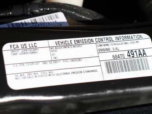 Used 2020 Dodge Grand Caravan SXT image 14