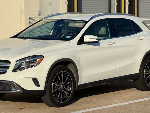 Used 2017 Mercedes-Benz GLA 250 image 4