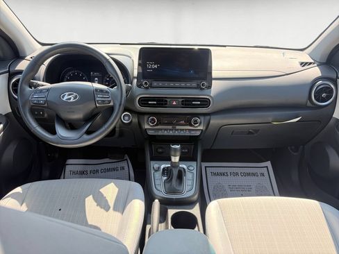 Certified 2023 Hyundai Kona SEL w/ Convenience Package AWD/4WD image 10