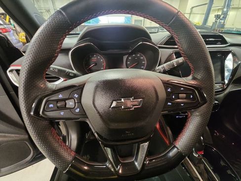 Certified 2023 Chevrolet TrailBlazer RS w/ Convenience Package AWD/4WD image 16