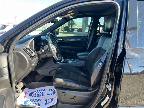 Used 2020 Jeep Grand Cherokee Trailhawk image 14