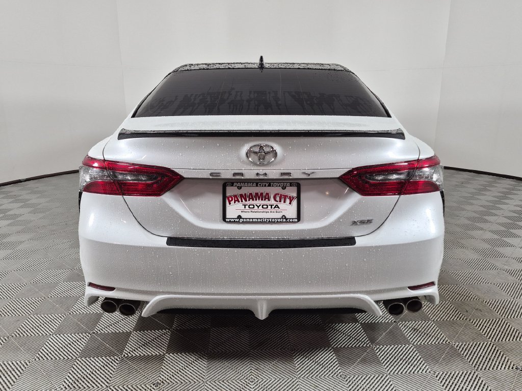 Used 2023 Toyota Camry XSE FWD image 4