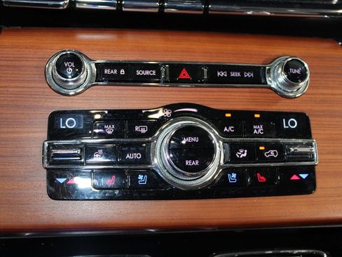 Used 2020 Lincoln Aviator Reserve w/ Equipment Group 202A AWD/4WD image 32