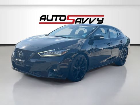 Used 2023 Nissan Maxima SR w/ Sport Mat Group FWD image 3