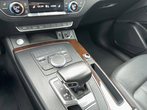 Used 2019 Audi Q5 2.0T Premium image 21