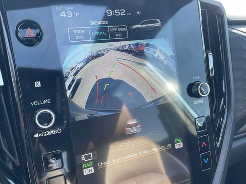 Used 2025 Subaru Forester Touring image 15