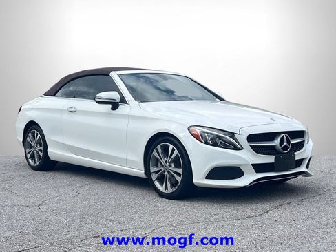 Used 2018 Mercedes-Benz C 300 4MATIC Cabriolet image 4