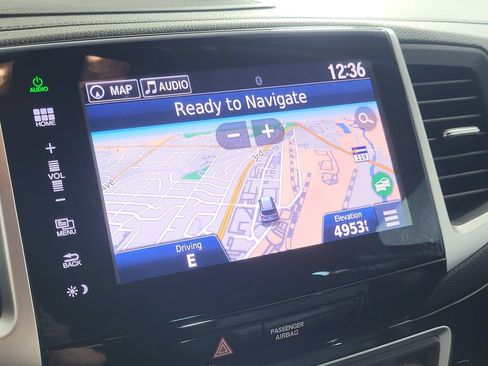 Used 2016 Honda Pilot Touring image 18
