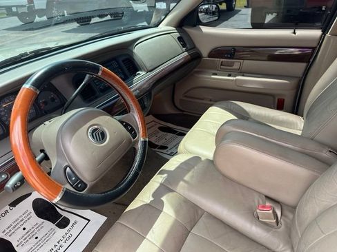 Used 2004 Mercury Grand Marquis LS RWD image 10