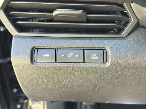 Certified 2022 Nissan Altima 2.5 SV image 15