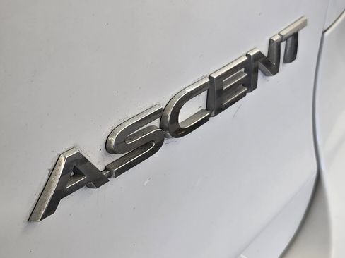 Used 2020 Subaru Ascent Premium w/ Convenience Package image 12