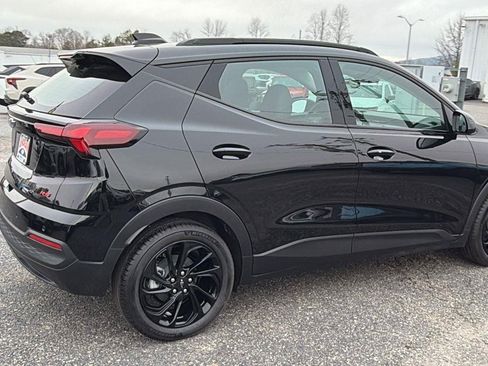 New 2027 Chevrolet Bolt RS w/ Technology Package FWD image 5