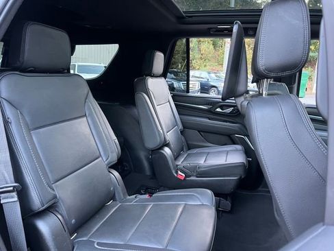 Used 2021 GMC Yukon Denali w/ Denali Premium Package AWD/4WD image 35