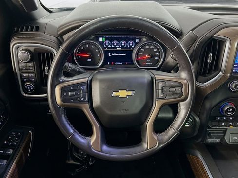 Certified 2022 Chevrolet Silverado 2500 High Country w/ LPO, Dark Essentials Package image 11