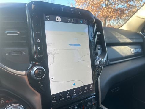 Used 2022 RAM 1500 Laramie image 18