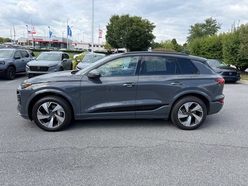 Used 2025 Audi Q6 e-tron Premium Plus w/ Premium Plus AWD/4WD image 6