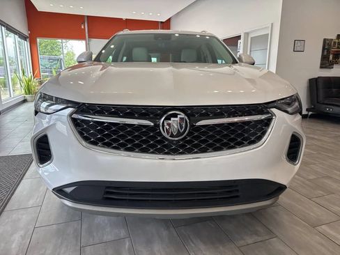Used 2023 Buick Envision Avenir FWD image 2