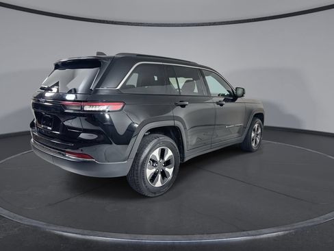 Used 2024 Jeep Grand Cherokee Limited 4xe AWD/4WD image 8