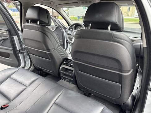 Used 2015 BMW 550i Sedan image 31