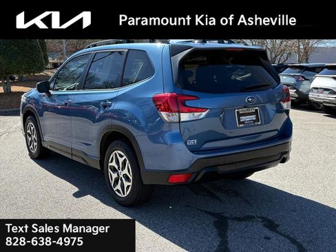 Used 2024 Subaru Forester Premium image 4