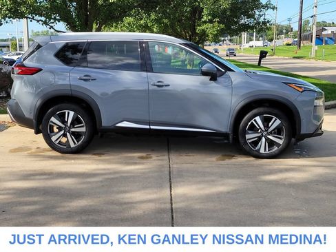Certified 2023 Nissan Rogue SL w/ SL Premium Package AWD/4WD image 2