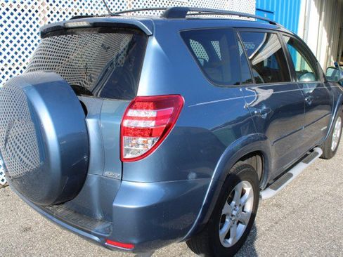 Used 2011 Toyota RAV4 Limited image 3