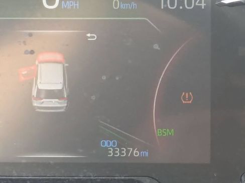 Used 2025 Toyota RAV4 XLE FWD image 21