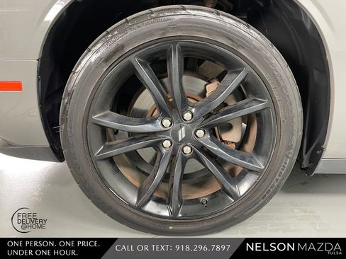 Used 2018 Dodge Challenger R/T w/ Blacktop Package image 11