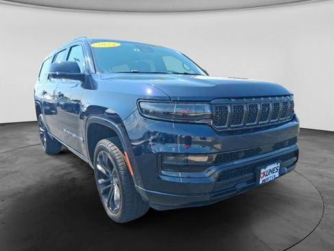 Used 2024 Jeep Grand Wagoneer L Series II w/ Quick Order Packagew 28T AWD/4WD image 4