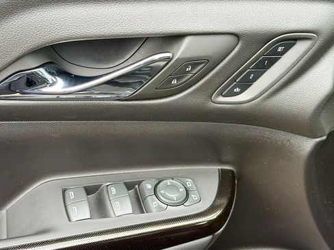 Used 2023 GMC Acadia AT4 w/ Technology Package AWD/4WD image 20