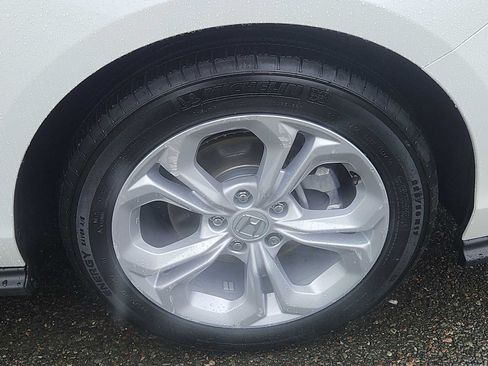Certified 2025 Honda Accord LX image 10