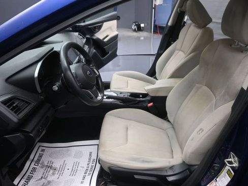 Used 2017 Subaru Impreza 2.0i Premium image 12