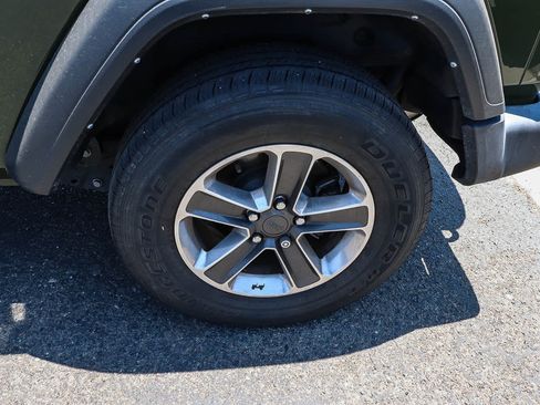 Used 2023 Jeep Wrangler Sport AWD/4WD image 17