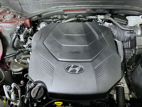 Used 2024 Hyundai Palisade Calligraphy image 9