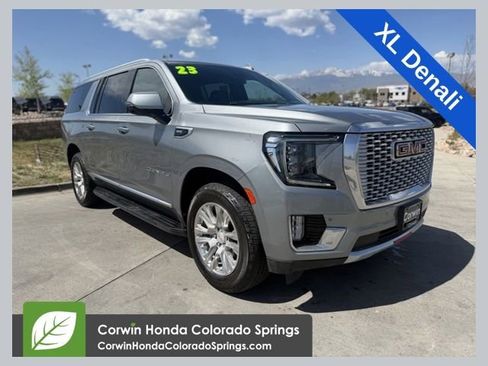 Used 2023 GMC Yukon XL Denali AWD/4WD image 1