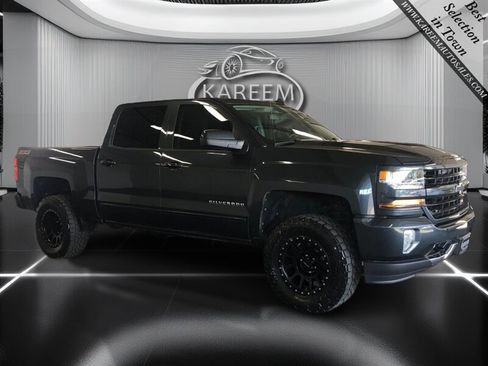 Used 2017 Chevrolet Silverado 1500 LT w/ All Star Edition AWD/4WD image 3