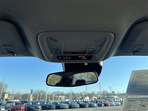 Used 2023 Chevrolet Malibu LS image 24