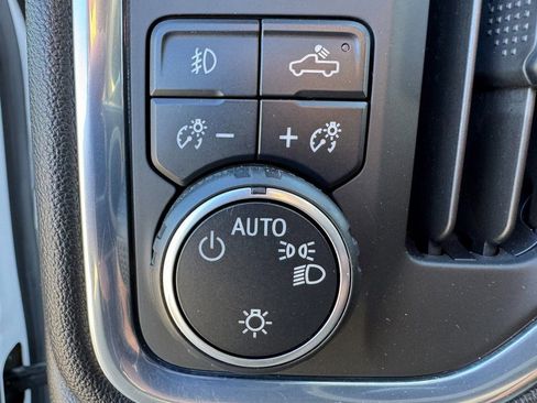 Used 2021 Chevrolet Silverado 3500 LT AWD/4WD image 42