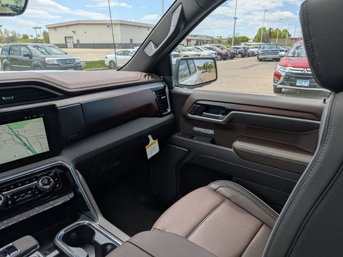 New 2026 GMC Sierra 1500 Denali w/ Technology Package AWD/4WD image 11