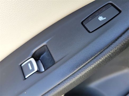 Used 2021 Honda Accord Touring image 14