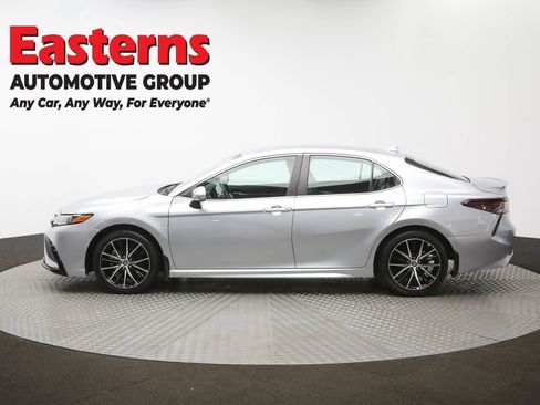 Used 2024 Toyota Camry SE FWD image 59