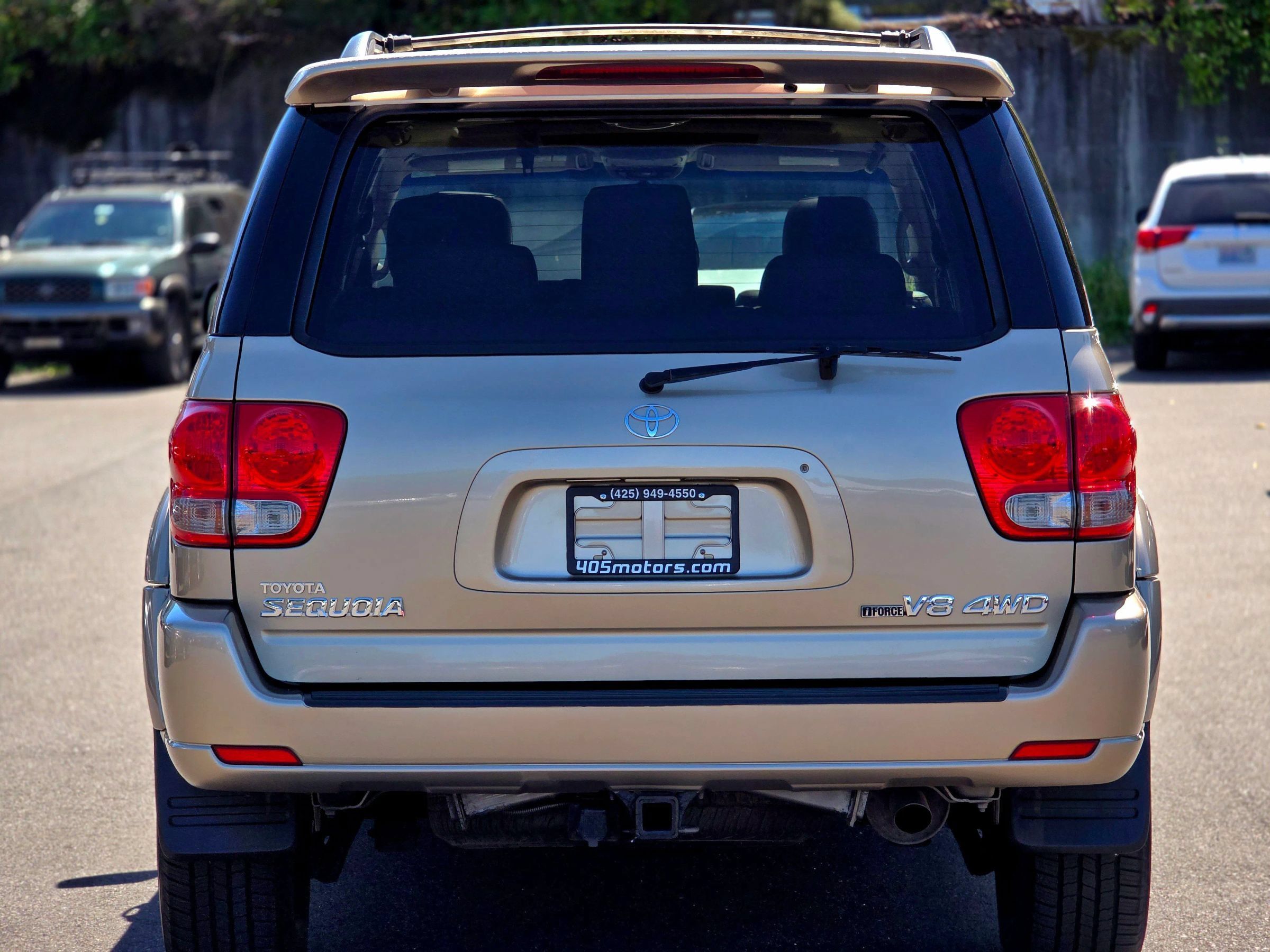Used 2007 Toyota Sequoia SR5 AWD/4WD image 6