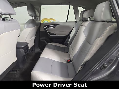 Used 2024 Toyota RAV4 XLE Premium image 12